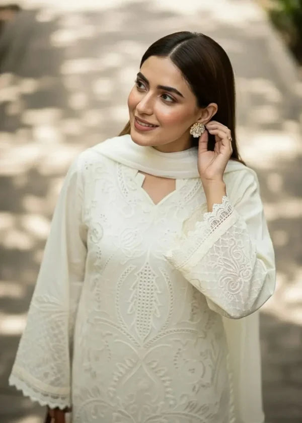 MZ-235 Dhanak Embroidered 3pc