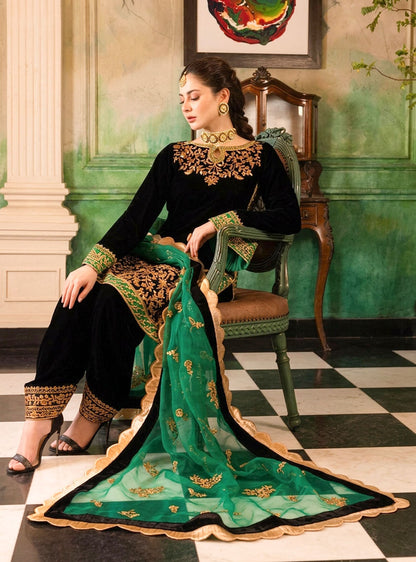 Zainab Chottani ZC-009 Velvet Embroidered 3pc