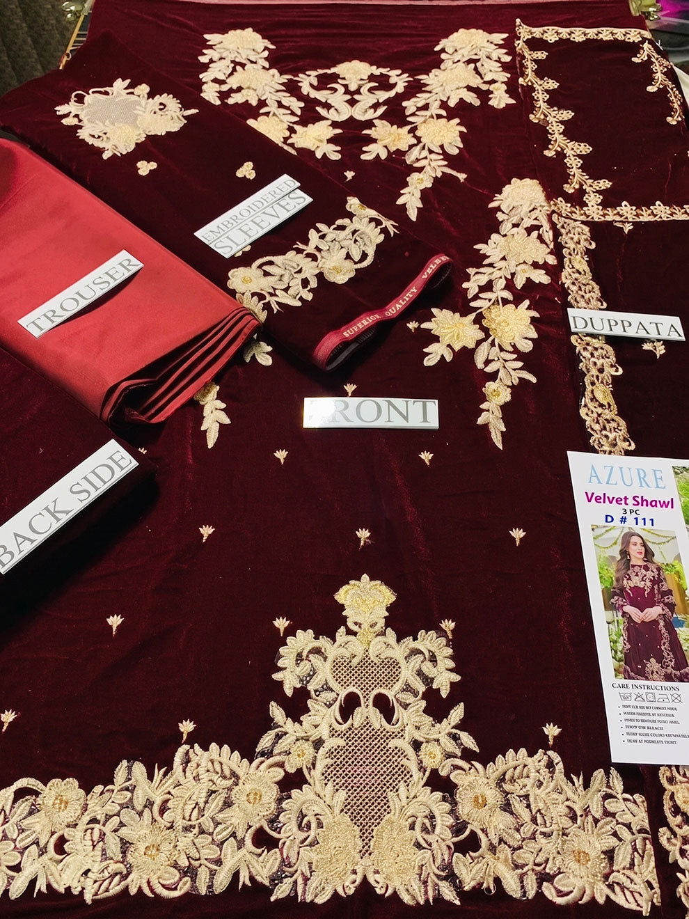 ZC-111 Velvet Embroidered 3pc Wt